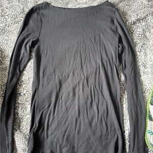 Elegant Gray Women's Top (aritzia Hayworth top)